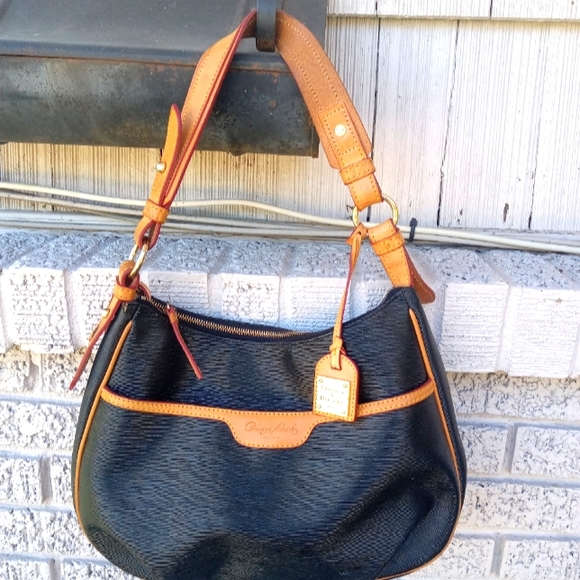Dooney & Bourke Bags Authentic Dooney And Bourke Make An Offer